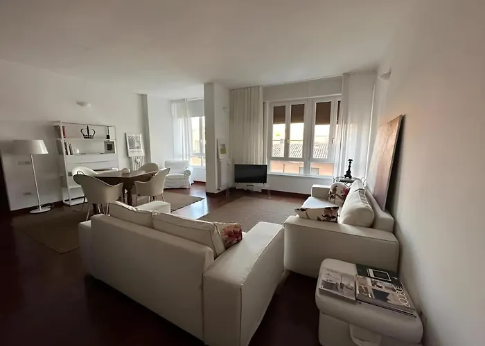 Appartamento Elegante Vicino Mare E Centro