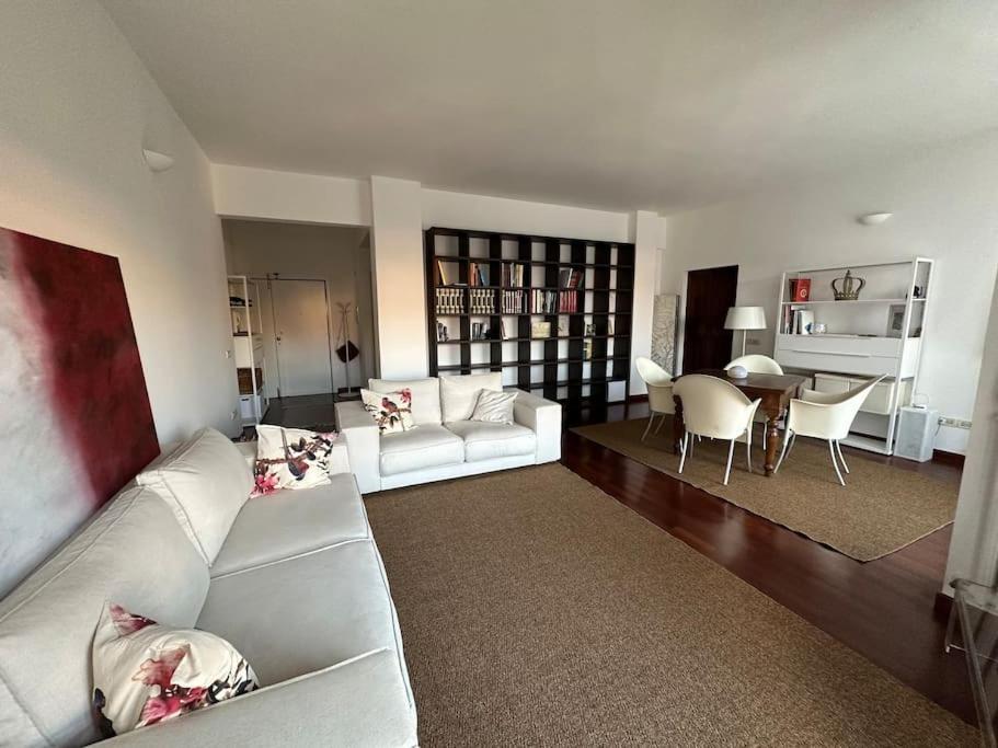 Apartment Elegante Vicino Mare E Centro Pesaro